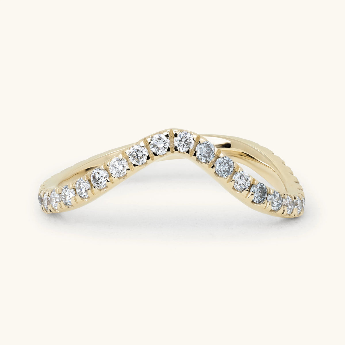 Shared Prong Round Diamond Wave Curved Eternity Wedding Ring