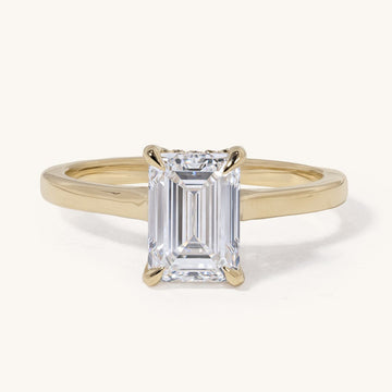 aixa_emerald_claw_solitaire_hidden_halo_engagement_ring_01
