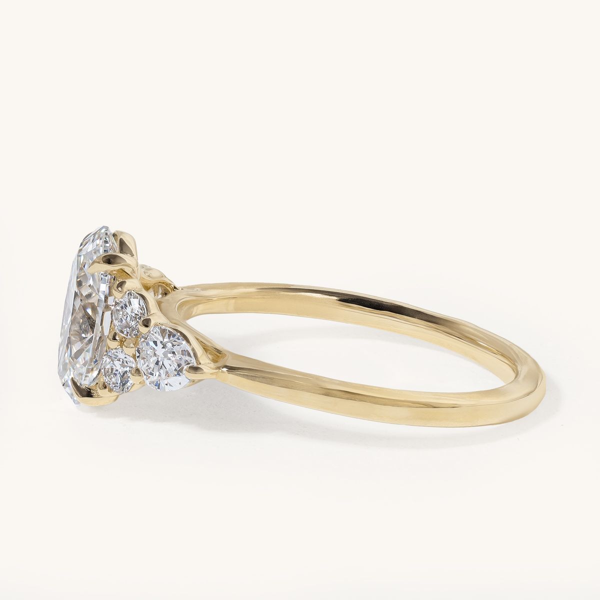 hendrix_oval_cathedral_cluster_shoulders_engagement_ring_03