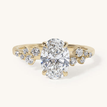 jacira_oval_solitaire_clustered_shoulders_engagement_ring_01