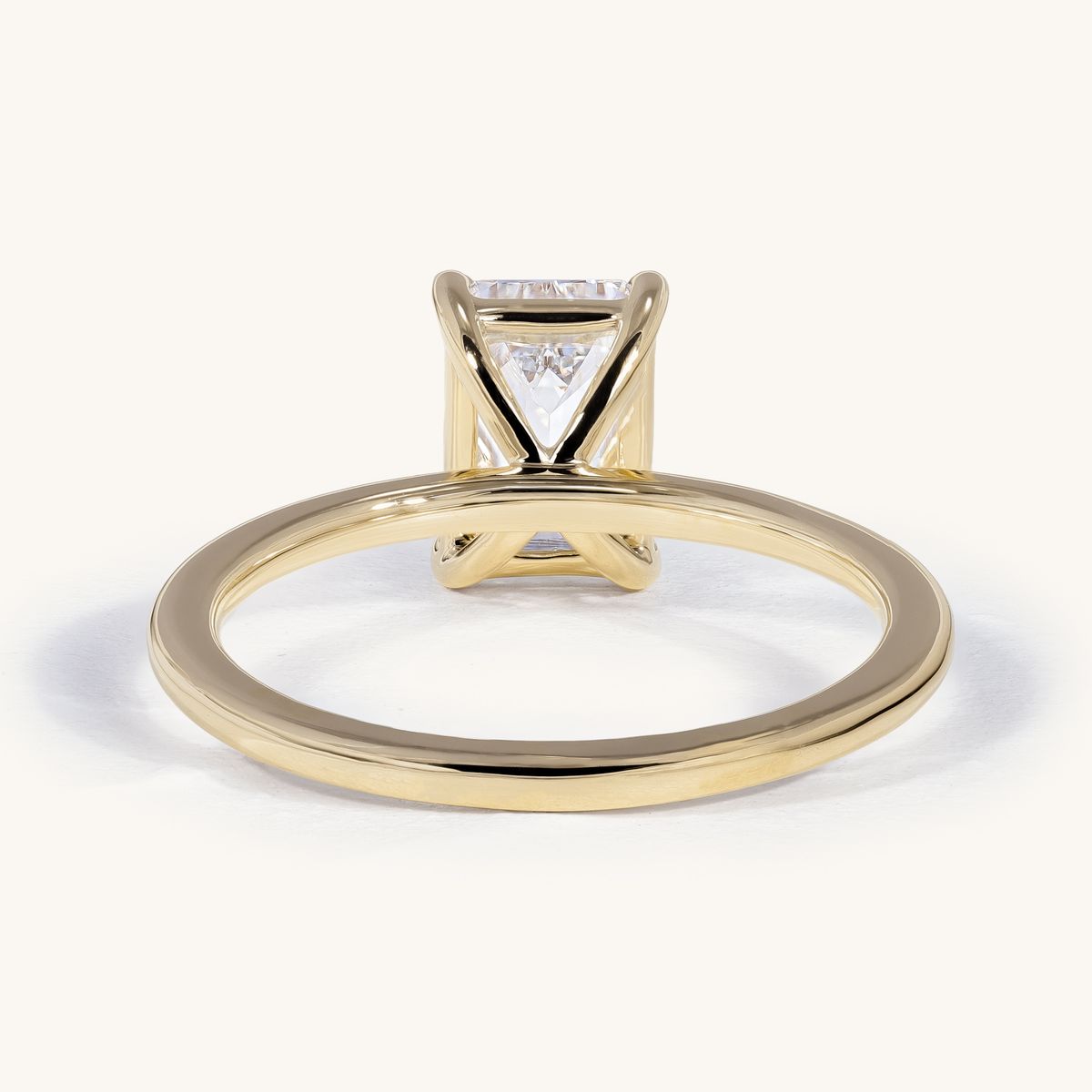 viktoria_1_5ct_emerald_solitaire_lab_grown_engagement_ring_03