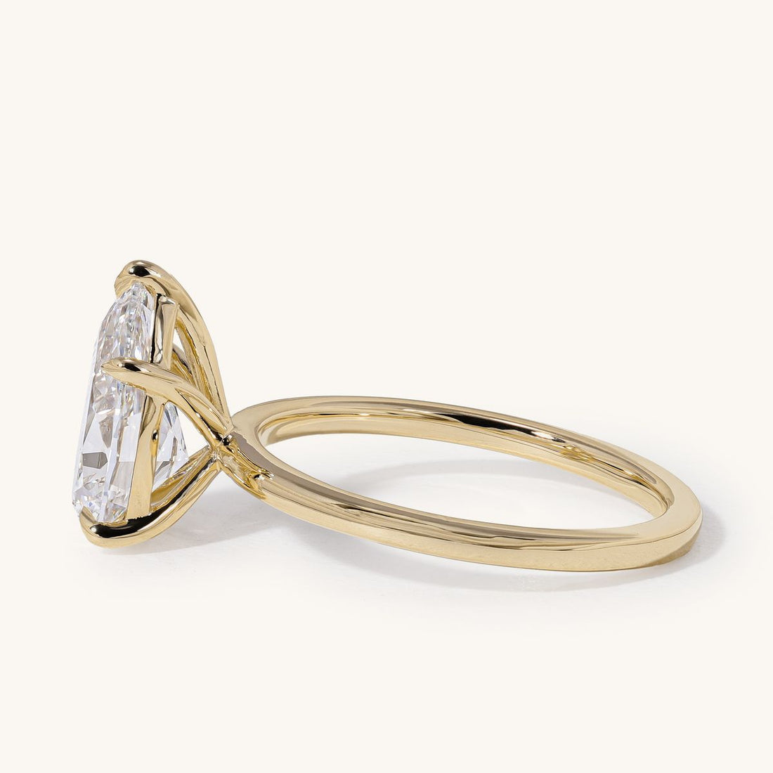 viktoria_2ct_pear_claw_solitaire_lab_grown_engagement_ring_01